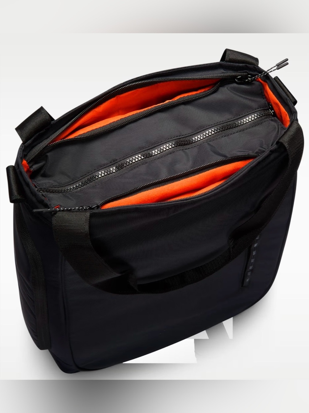 Gorgeous Nike Commute
Tote Bag (20L)